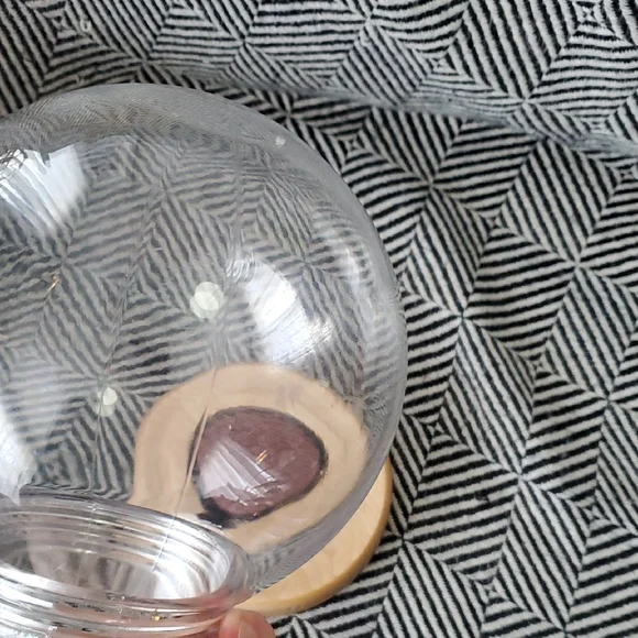 😸Vintage Clear Plastic Display Dome Globe with Wooden Base - Picture 6 of 8